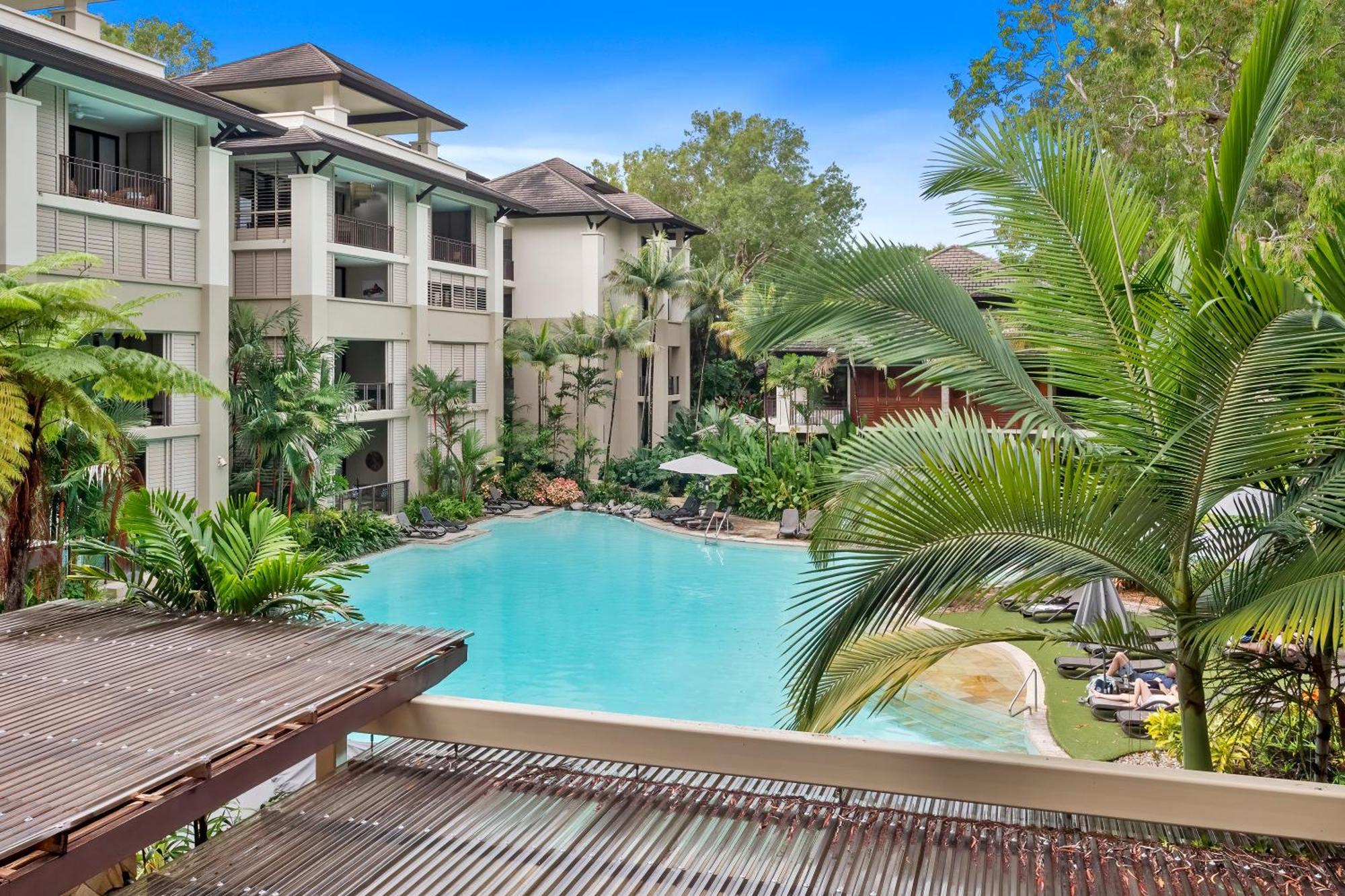 Private Apartments In The Temple Beachfront Resort ปาล์มโคฟ ภายนอก รูปภาพ