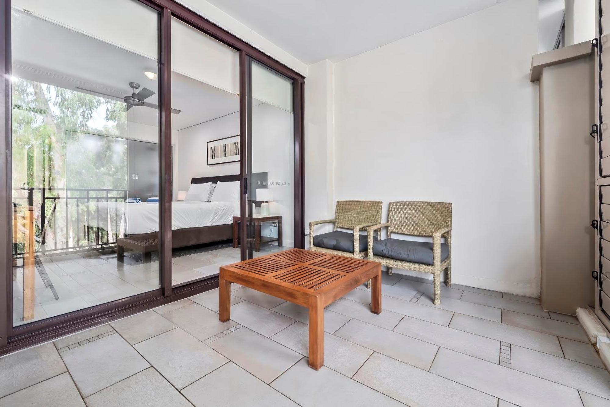 Private Apartments In The Temple Beachfront Resort ปาล์มโคฟ ห้อง รูปภาพ