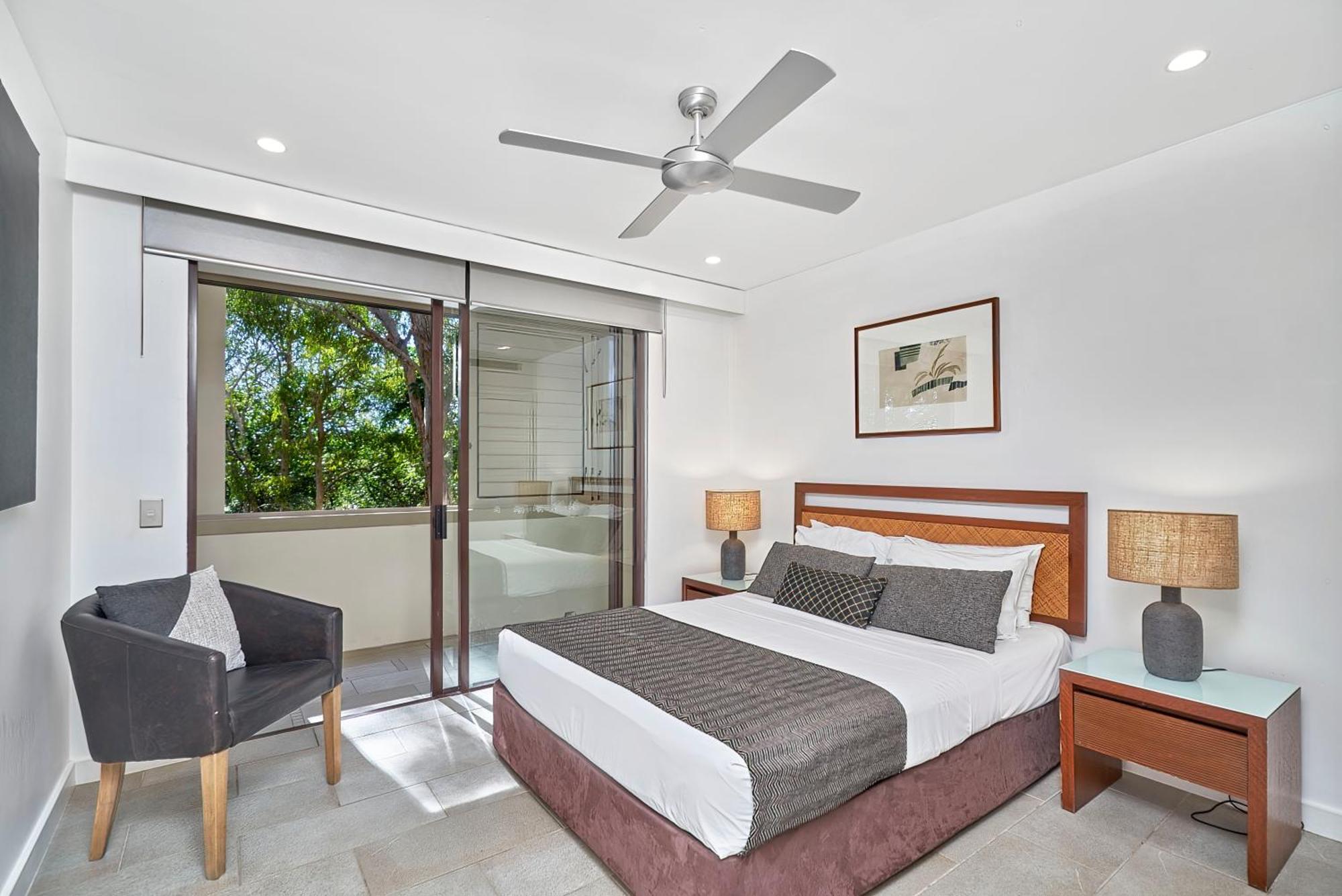 Private Apartments In The Temple Beachfront Resort ปาล์มโคฟ ห้อง รูปภาพ