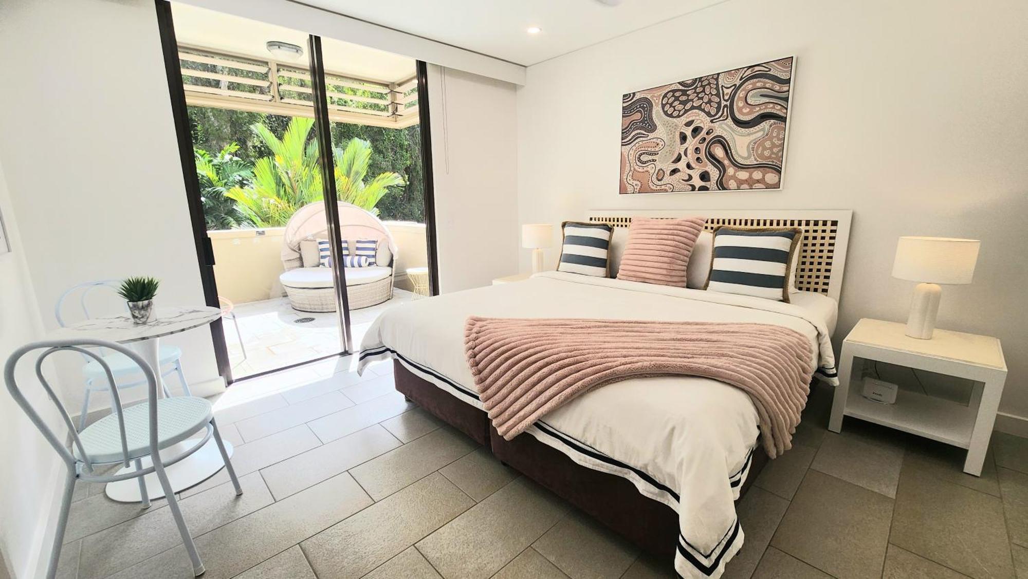 Private Apartments In The Temple Beachfront Resort ปาล์มโคฟ ห้อง รูปภาพ
